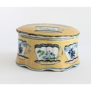 Yellow Porcelain Trinket Box Teacup Pattern Retro Cottagecore Grannycore Vintage